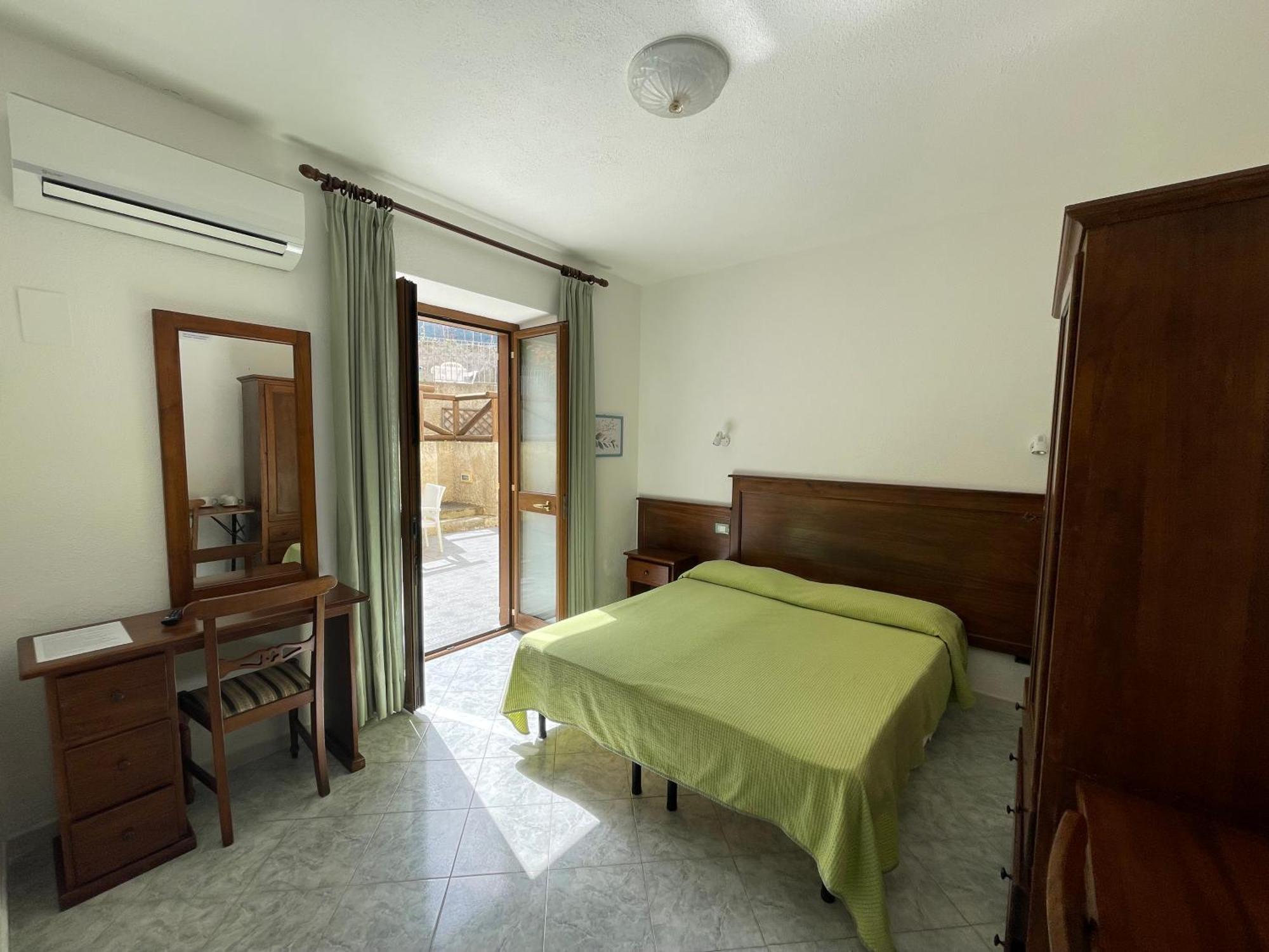 Residence Andrea A Mare Forio  Exterior photo